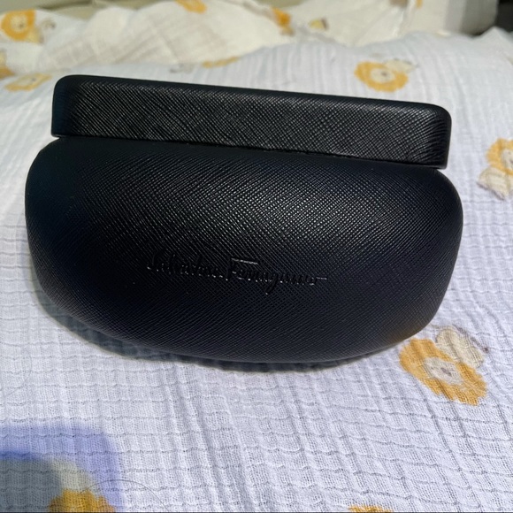 Salvatore Ferragamo Sunglasses eyeglass holder hard case - Picture 4 of 9